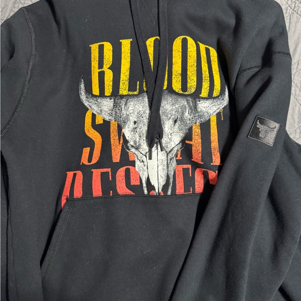 Under Armour Black Hoodie with Bold Graphic